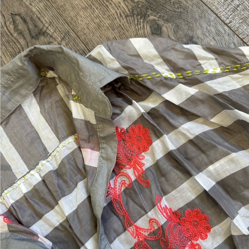 Sundance Cotton Striped Embroidered Pop Over Top- Size Large - Picture 5 of 5